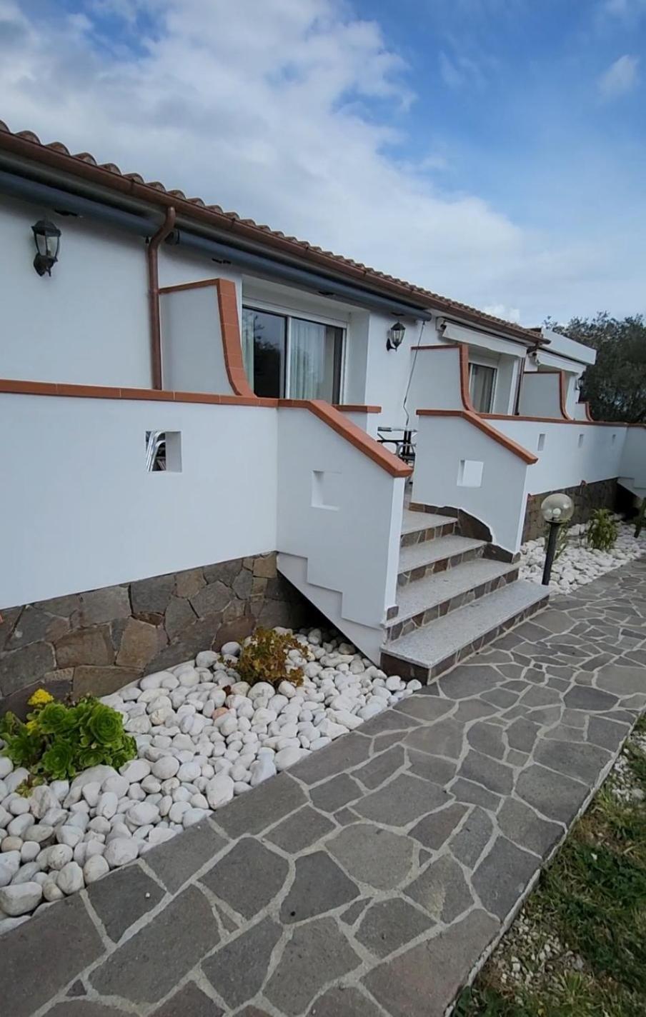 Hotel Iloghe Di Marras Loculi Exterior foto